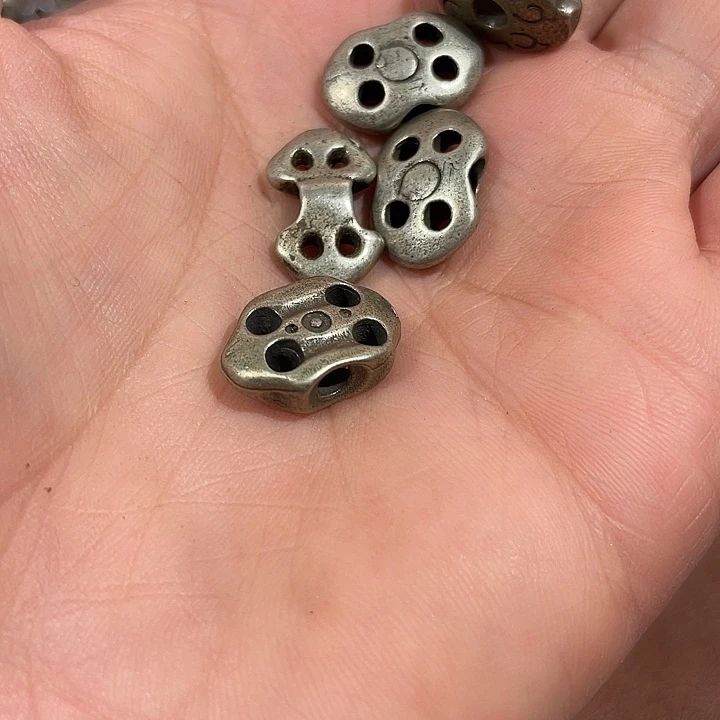 东西很好看很好看