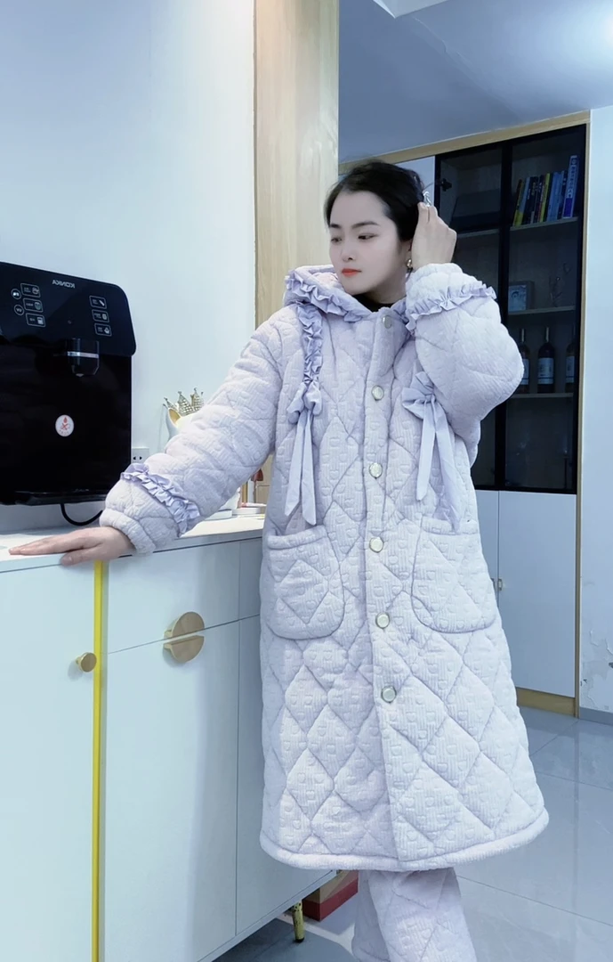 2076慵懒风三层夹棉加厚睡衣长袍套装