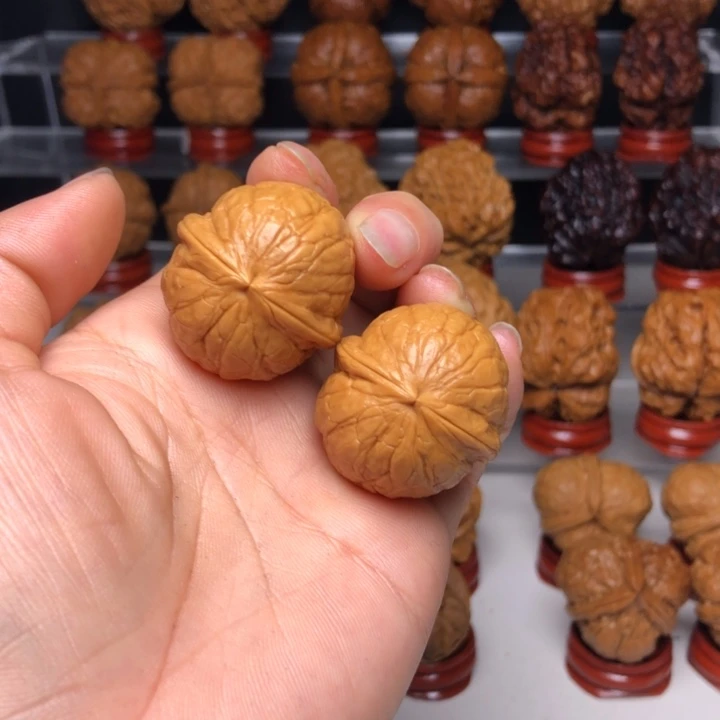 文玩核桃吊坠12铁西瓜