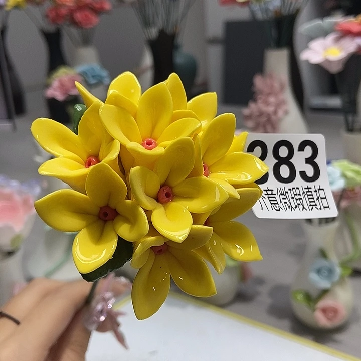陶瓷纯手工捏花设计