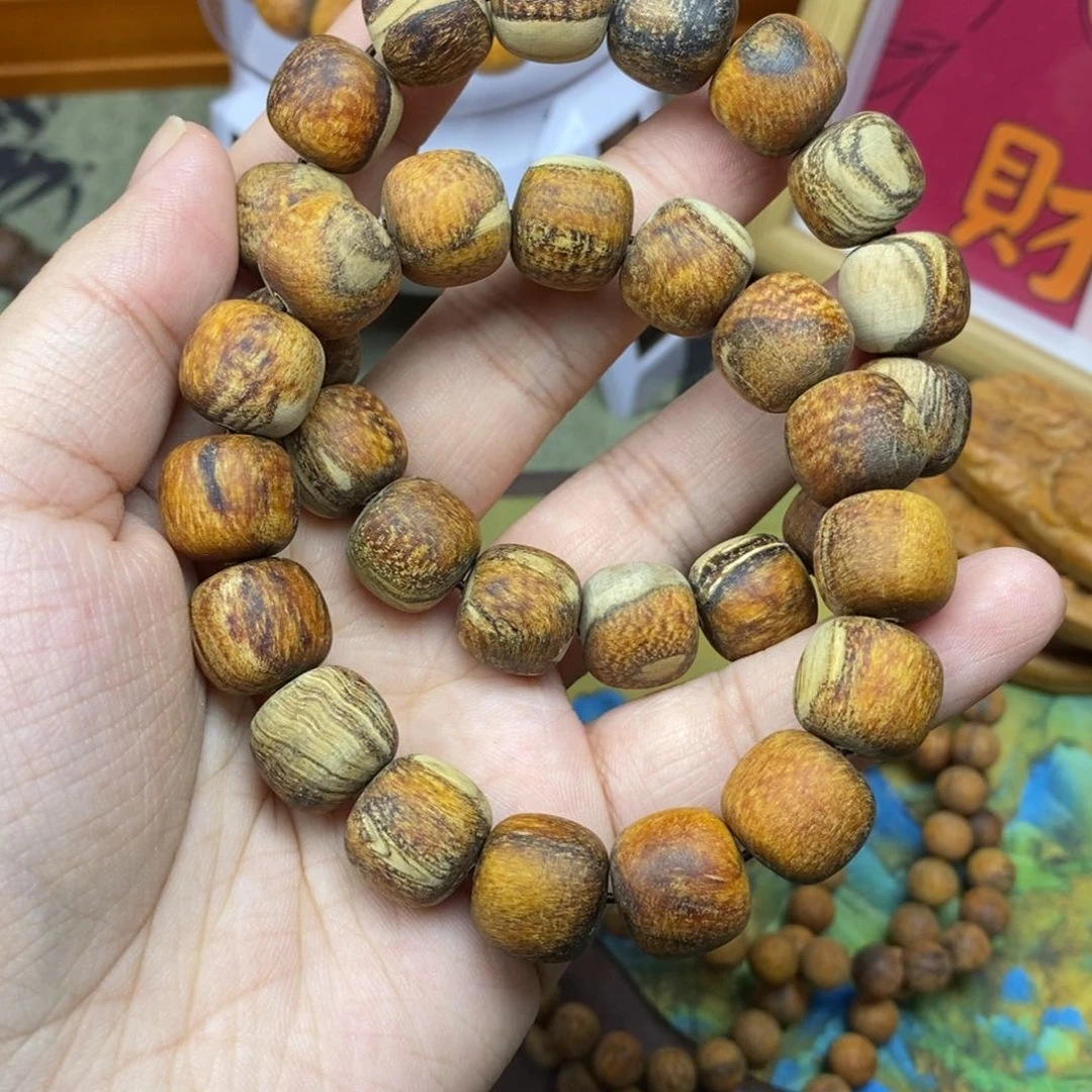 贡木T****_贡木手串手链项链