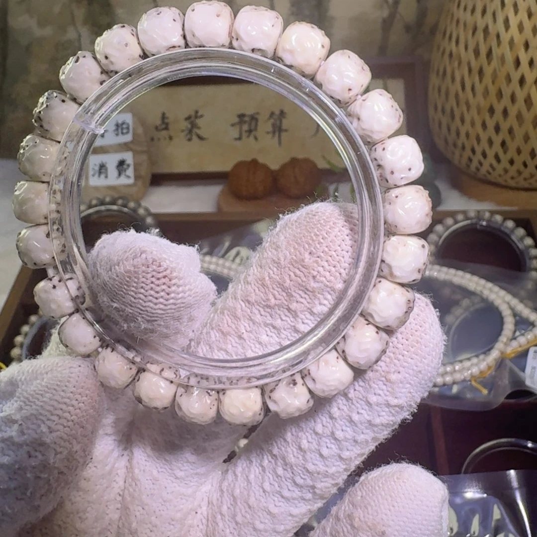 星月菩提吊坠o**鬼一物一图