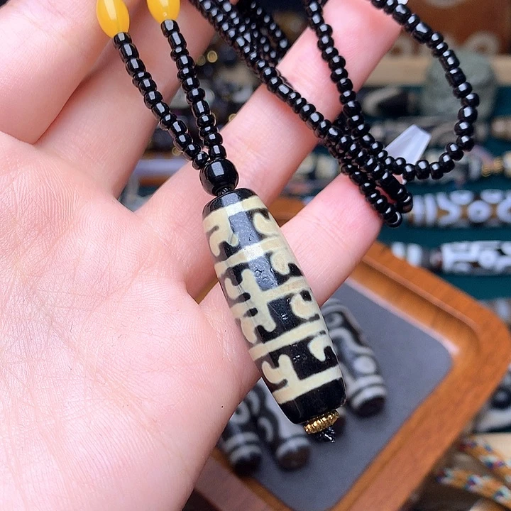 玛瑙/玉髓发1个未镶嵌