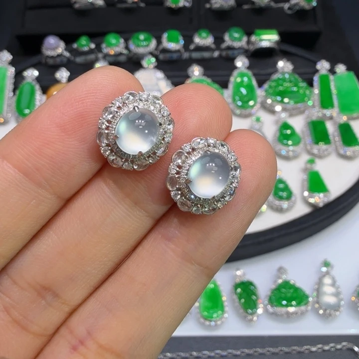 翡翠18K金镶嵌耳饰收到货48小时鉴赏期