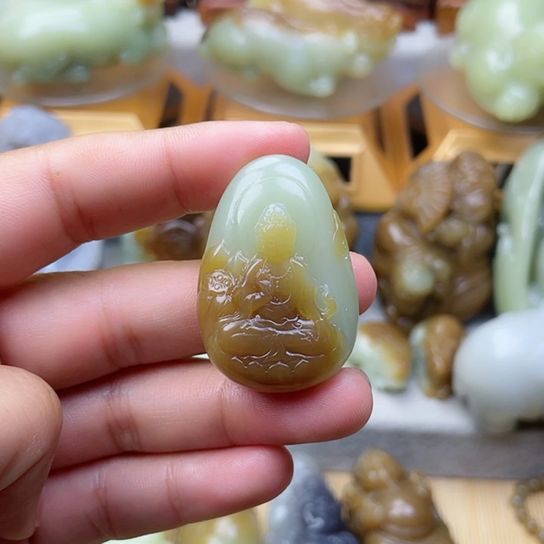 【闪购商品】未镶嵌和田玉挂件沙**鹰