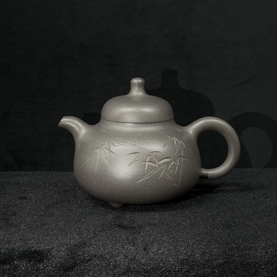 66/H103082/吴六君/紫砂壶乳丁/天青泥