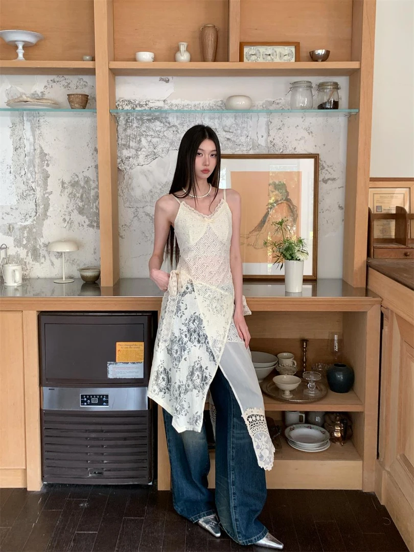 法式设计镂空吊带连衣裙夏季新款半透叠穿不规则V领无袖中长裙子