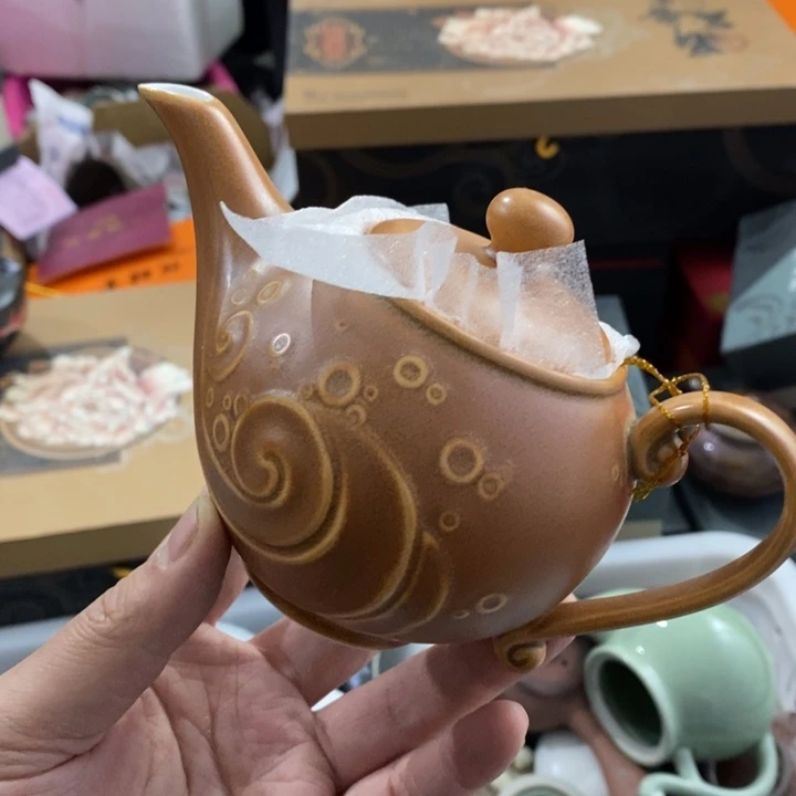 陶瓷艺术品及陶瓷制品