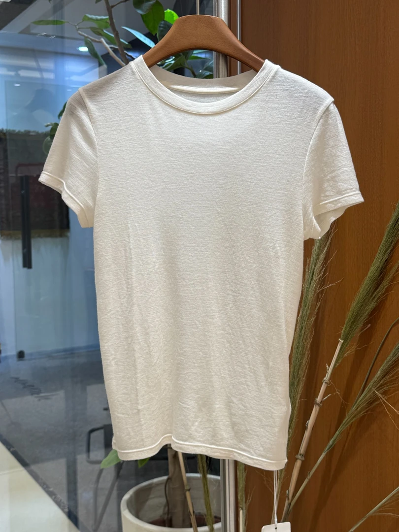 Haut yoli "绵韵轻舞" “奶呼呼”全羊毛短袖T恤   564