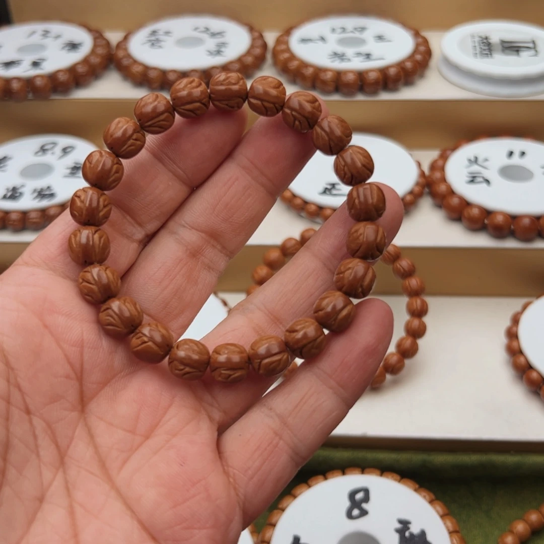 桃核手串再****口桃核手串