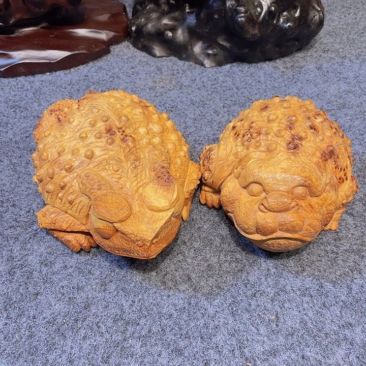 柏木石**缘崖柏雕刻呱呱