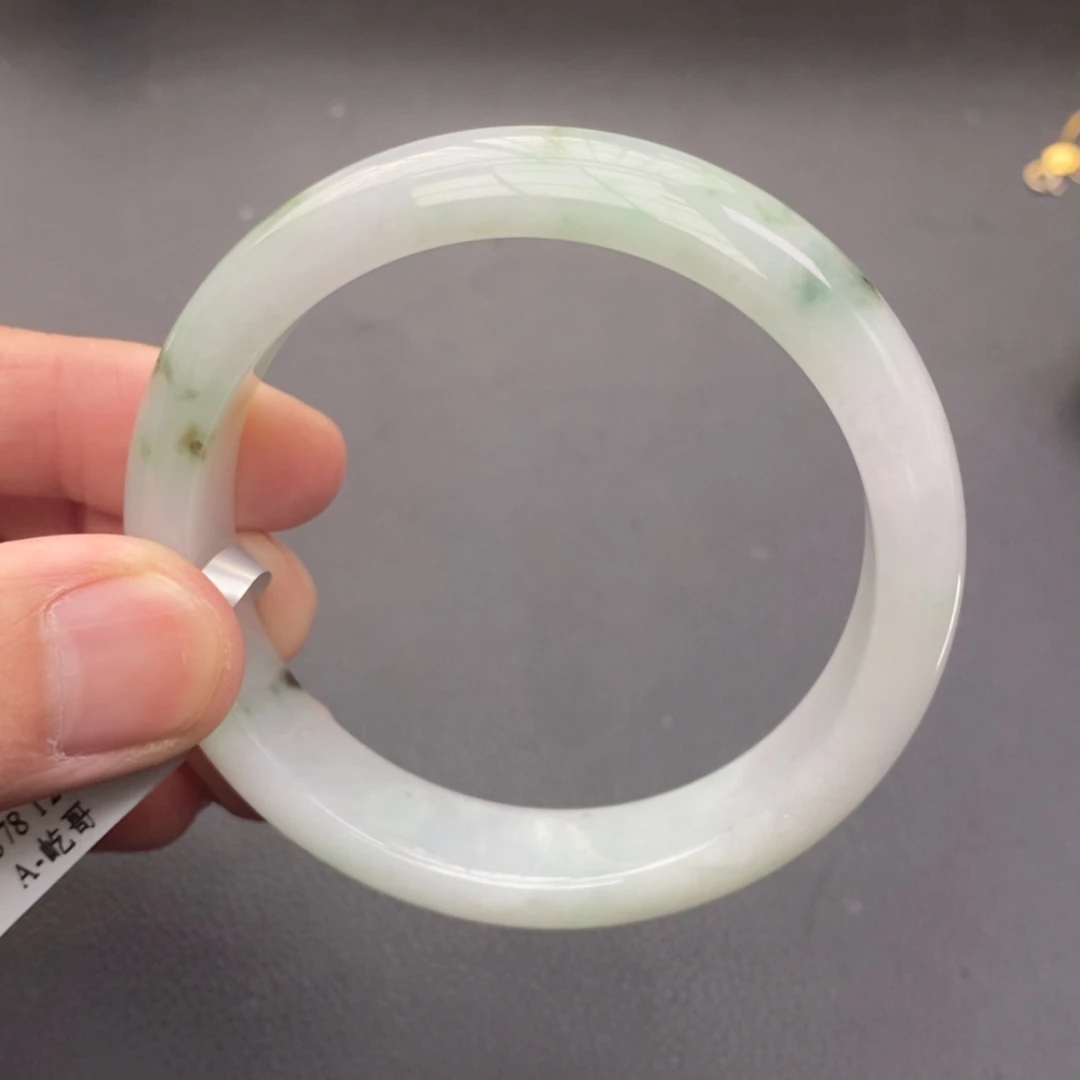 【闪购商品】未镶嵌手镯翡翠翡翠
