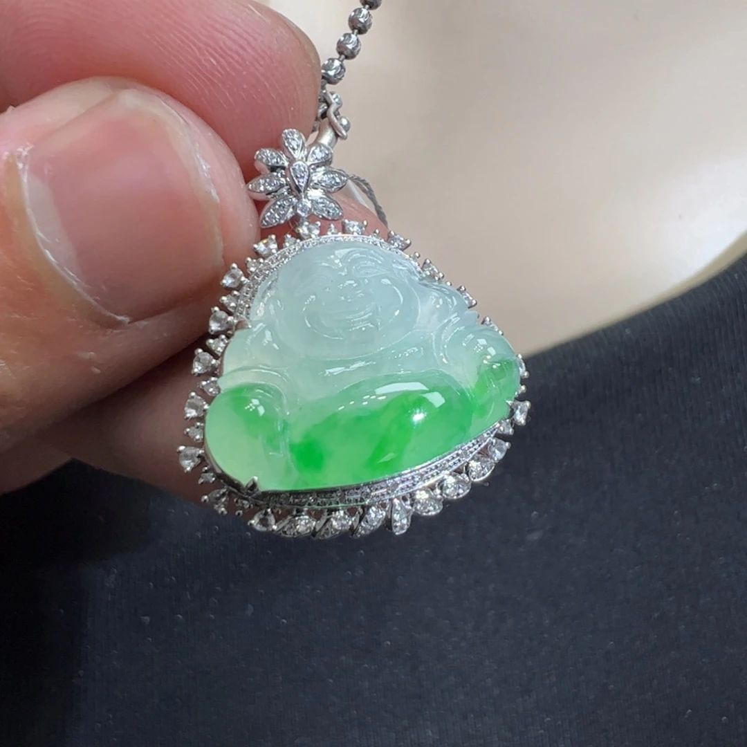 翡翠吊坠(不含链)18K金镶嵌