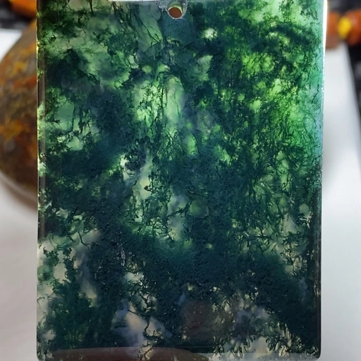 玛瑙/玉髓颈饰未镶嵌人**慢