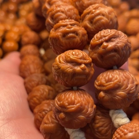 手串猴头核桃放***舞台