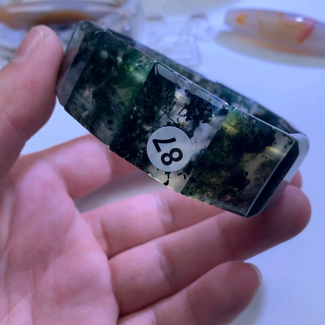 玛瑙/玉髓颈饰未镶嵌峰*