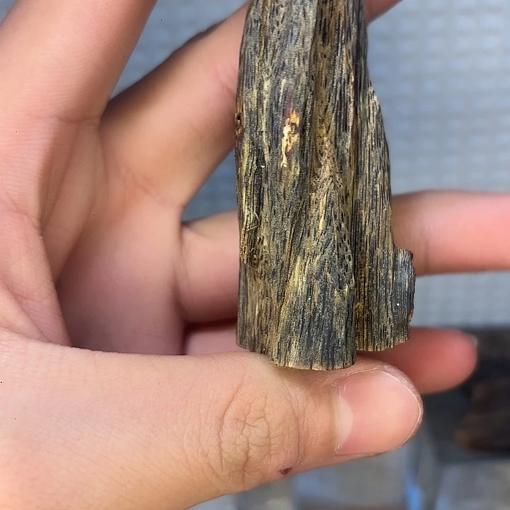 沉香手串小天然虫漏香摆件