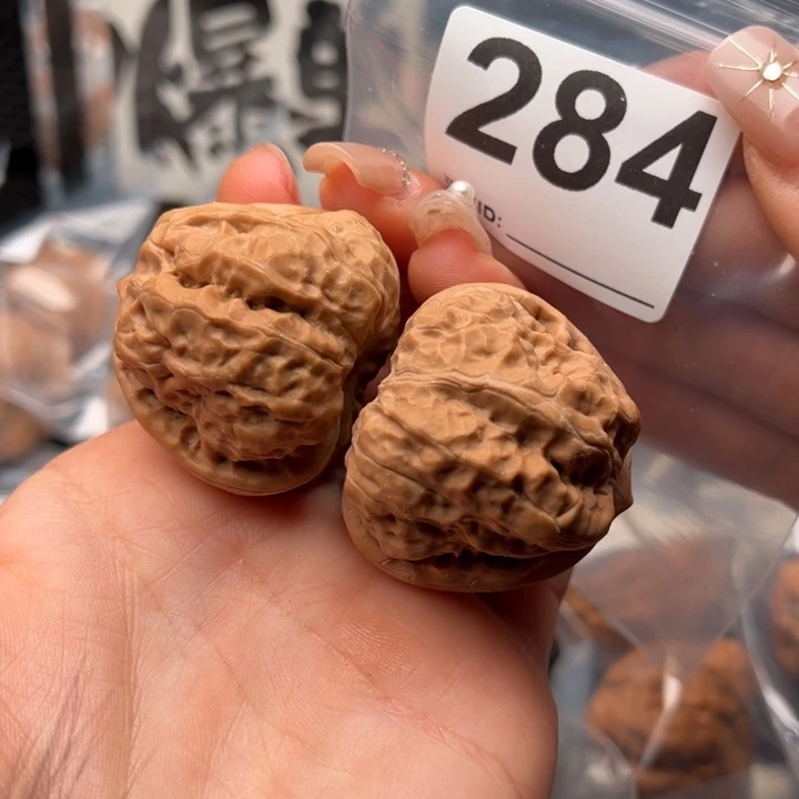 吊坠文玩核桃大***芦蛤蟆