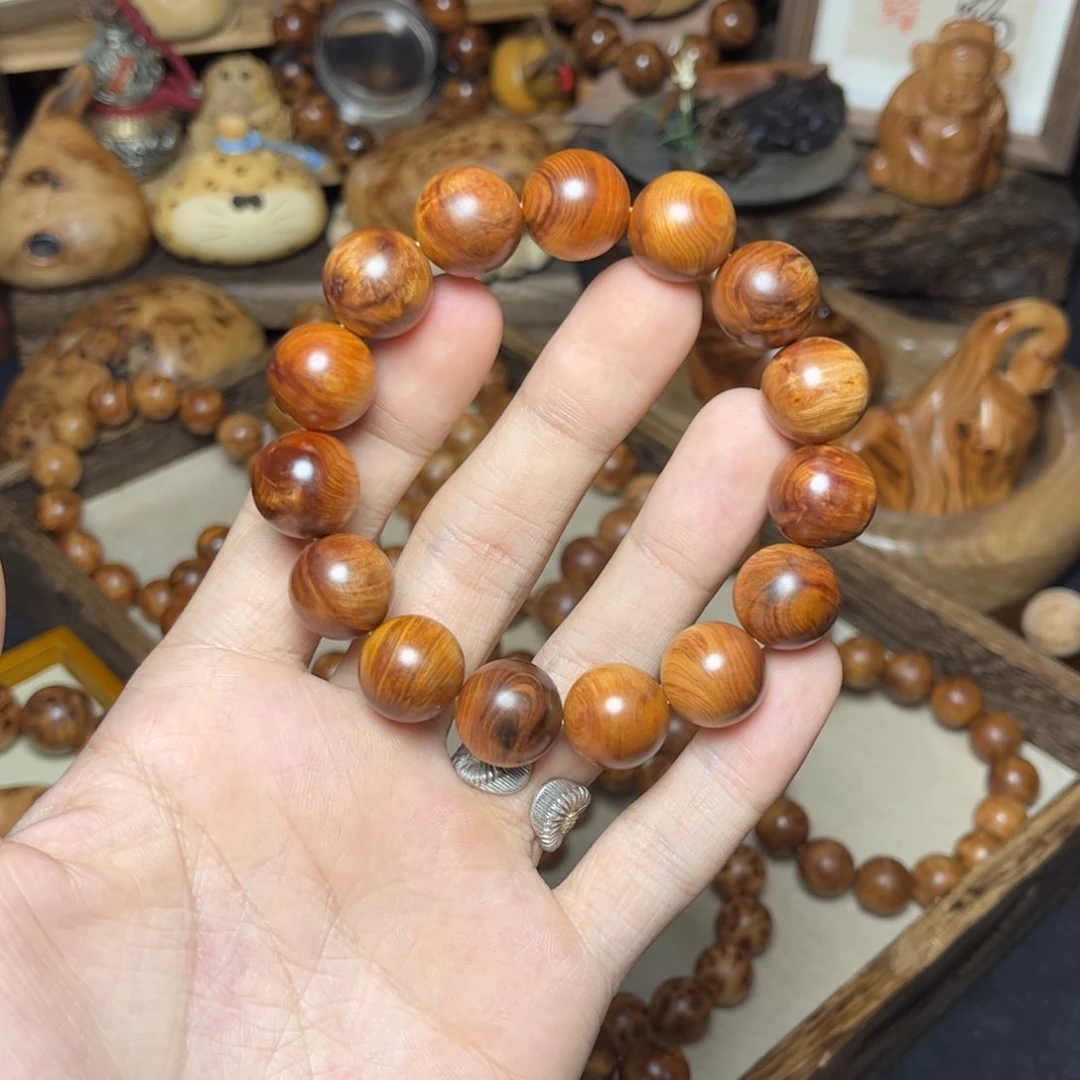 把件柏木（崖柏）太行崖柏对眼闪电微瑕