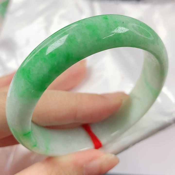 未镶嵌手镯（贵妃镯）翡翠，322