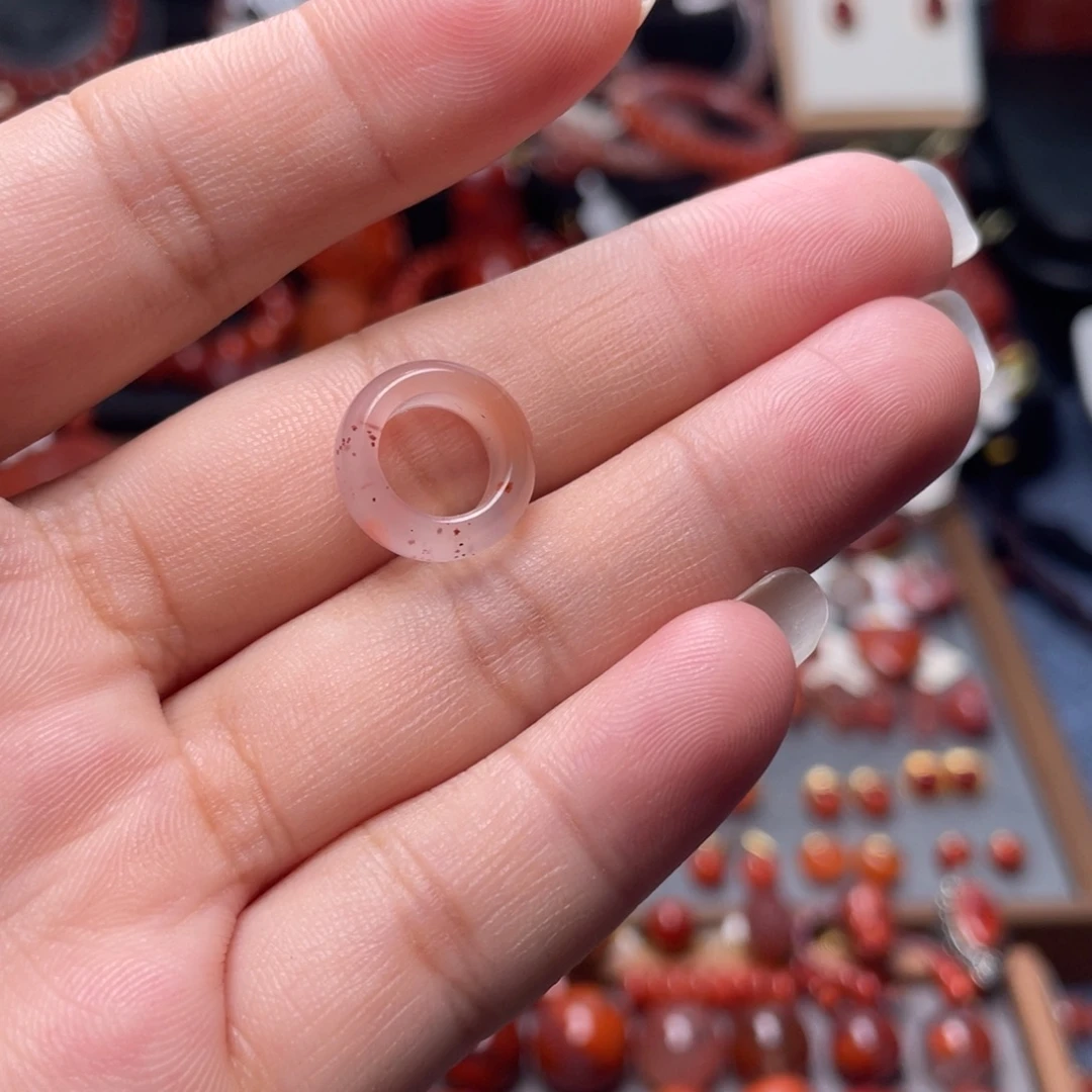 南红玛瑙未镶嵌9mm高冰跑环