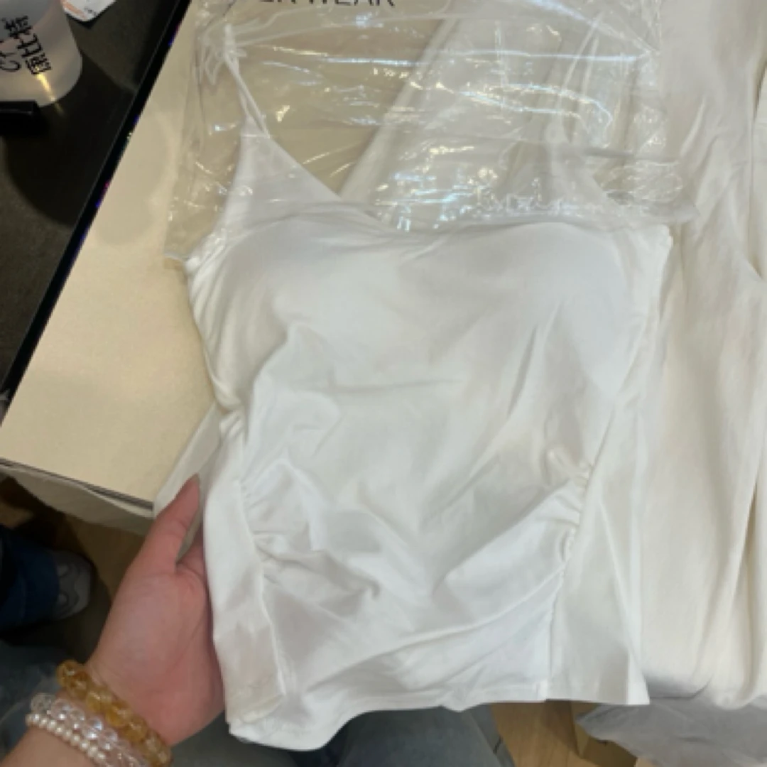 【dd】舒适乳胶v领美背