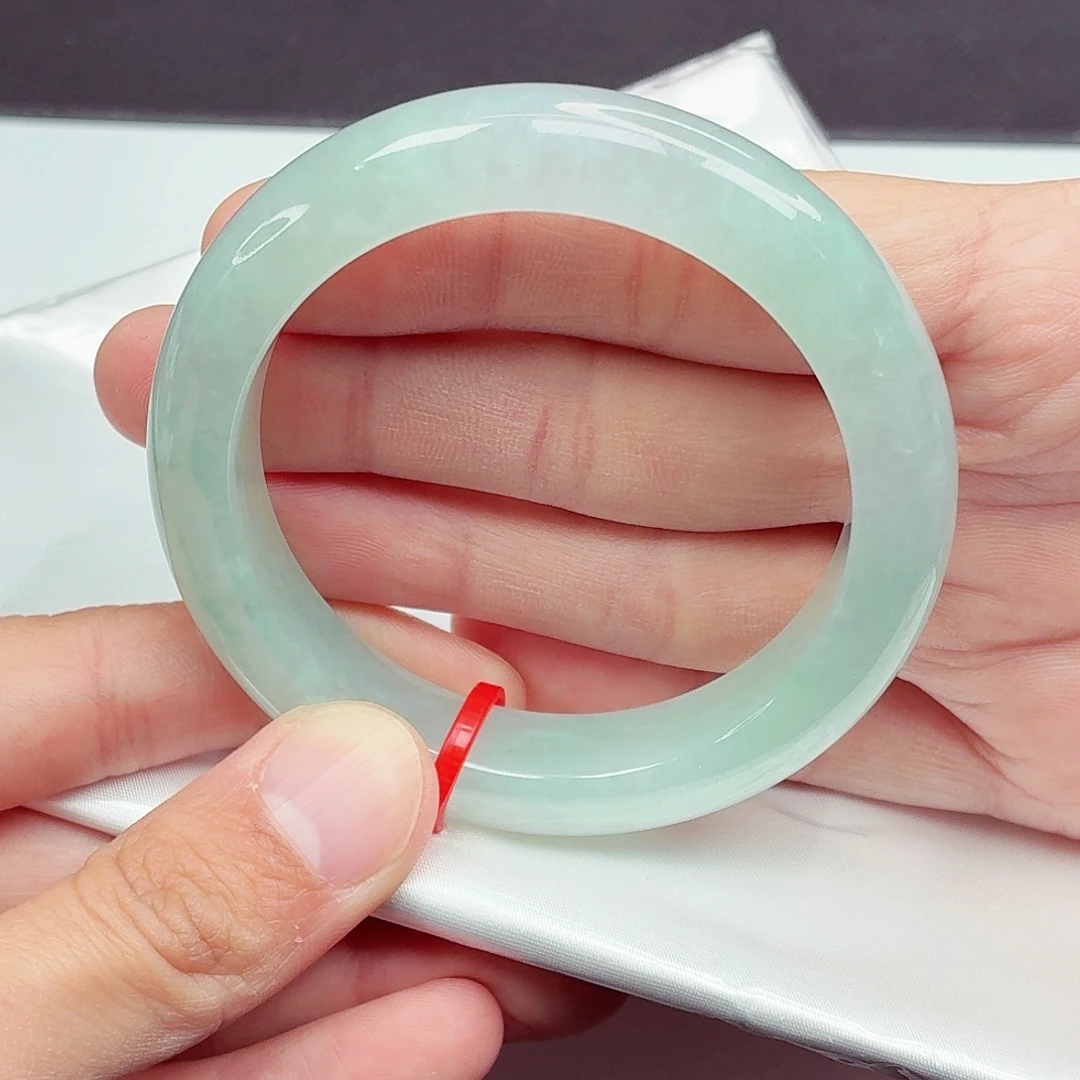 翡翠未镶嵌手镯56圈口