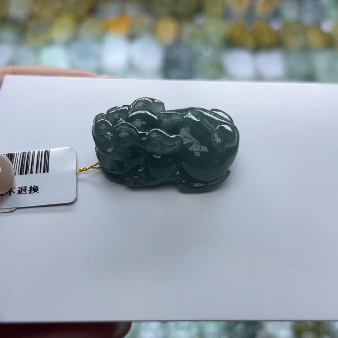 颈饰未镶嵌翡翠貔貅