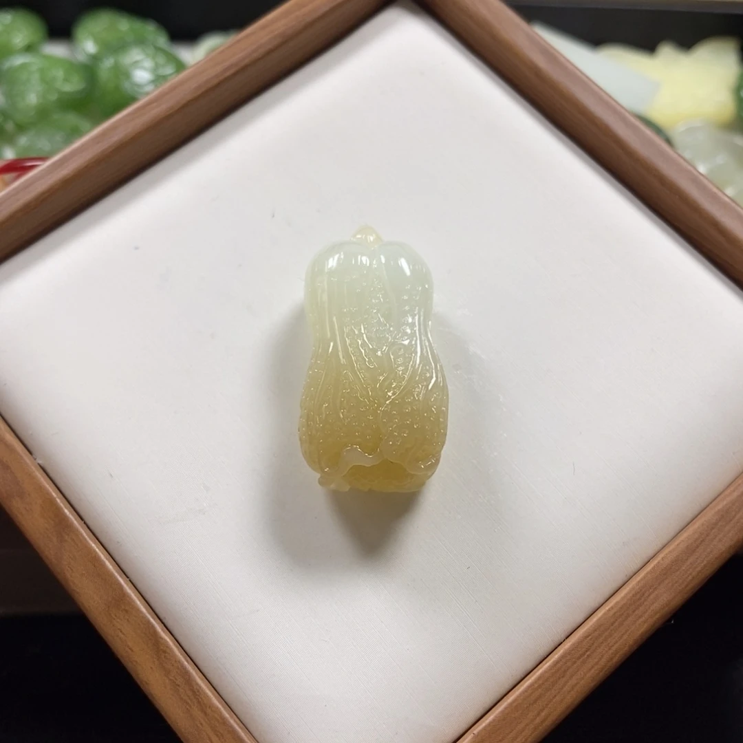 【闪购商品】和田玉吊坠未镶嵌