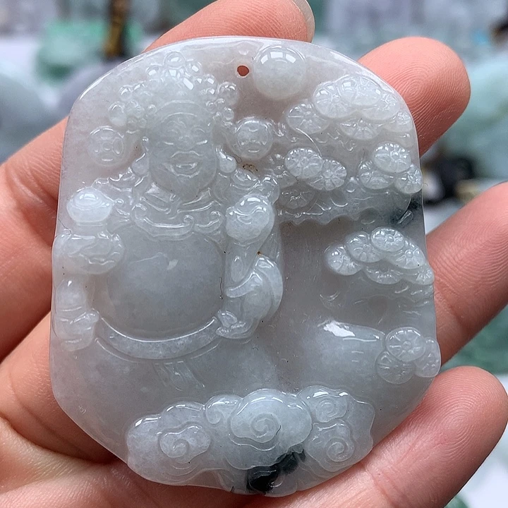 翡翠未镶嵌颈饰财神爷福利