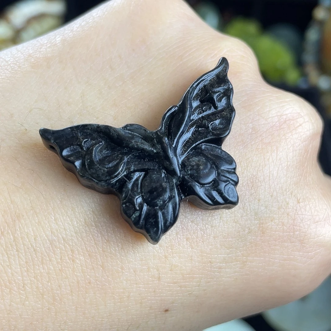 岫玉合金颈饰吊坠，两单起飞