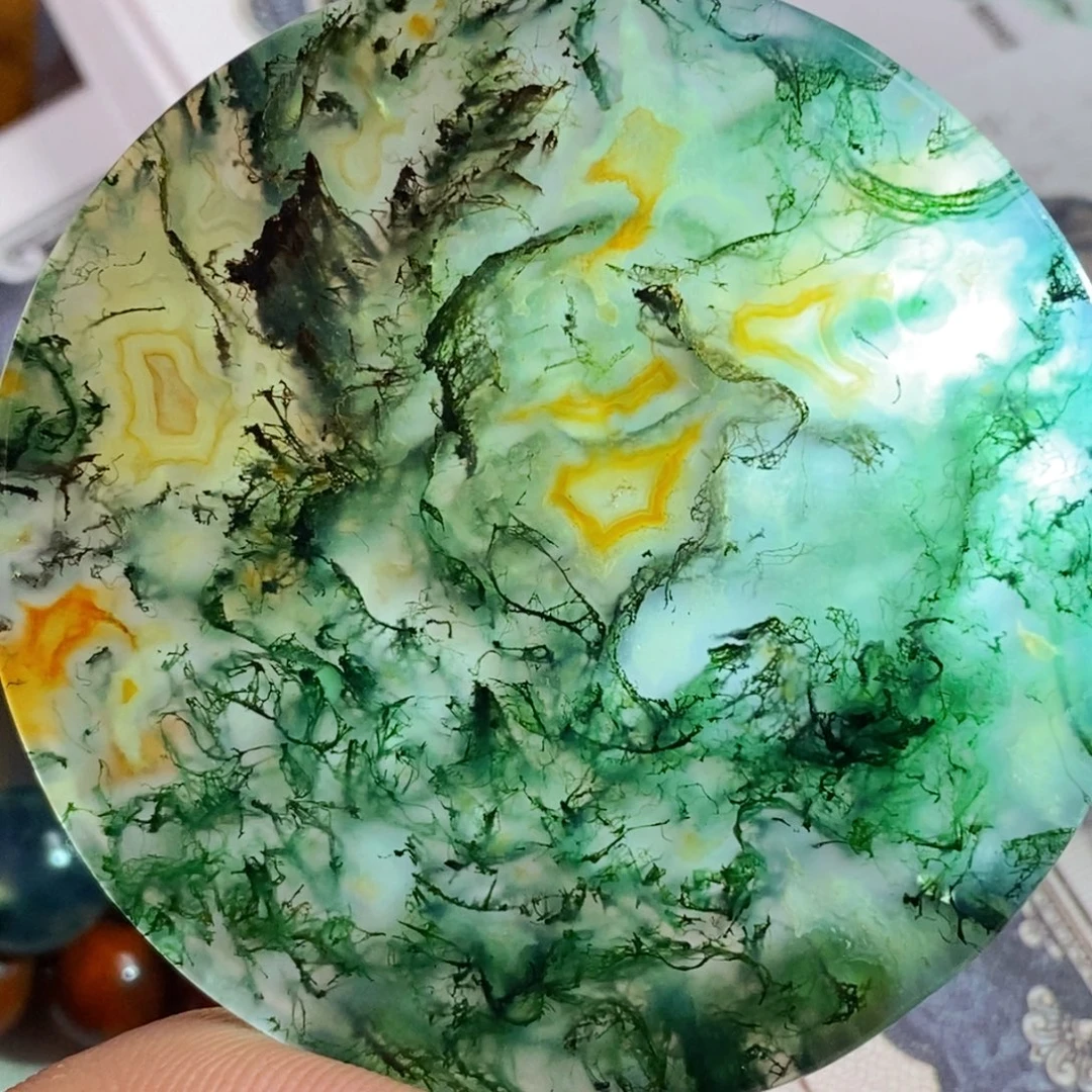 嘉***）玛瑙/玉髓未镶嵌颈饰