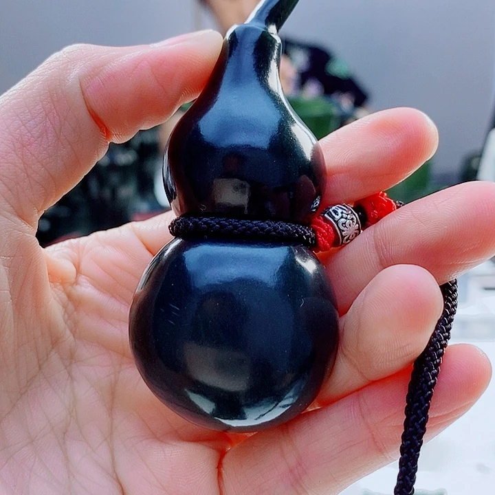 未镶嵌和田玉（青玉）把件