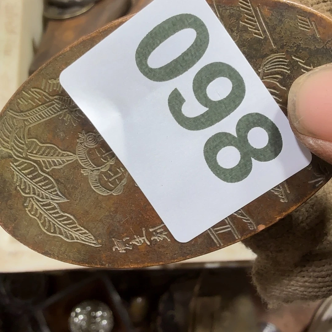 花***雀一物一图，工艺品。