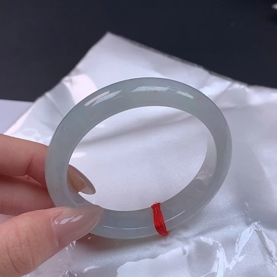 翡翠未镶嵌手镯6790