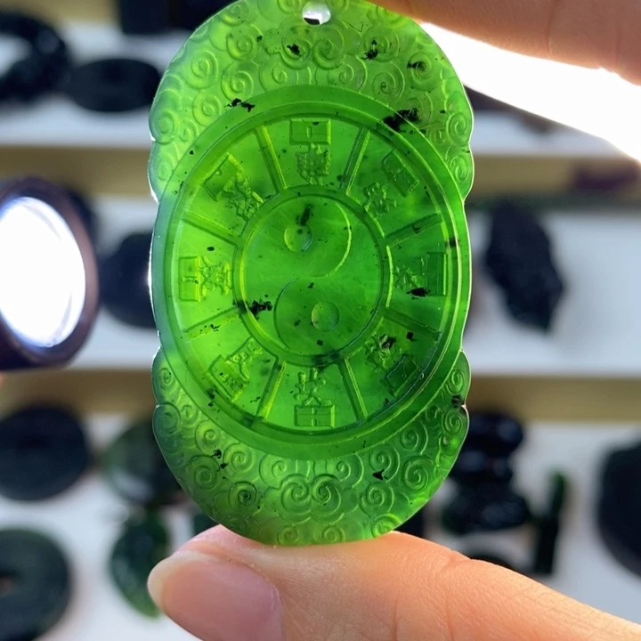 蛇纹石玉未镶嵌吊坠(不含链)