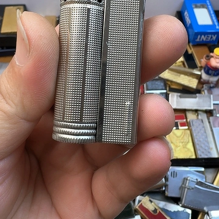 如****爱酷6600煤油打火机