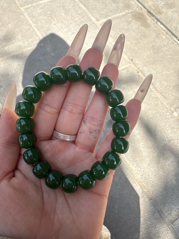 高端精品冰阳绿老型珠手串