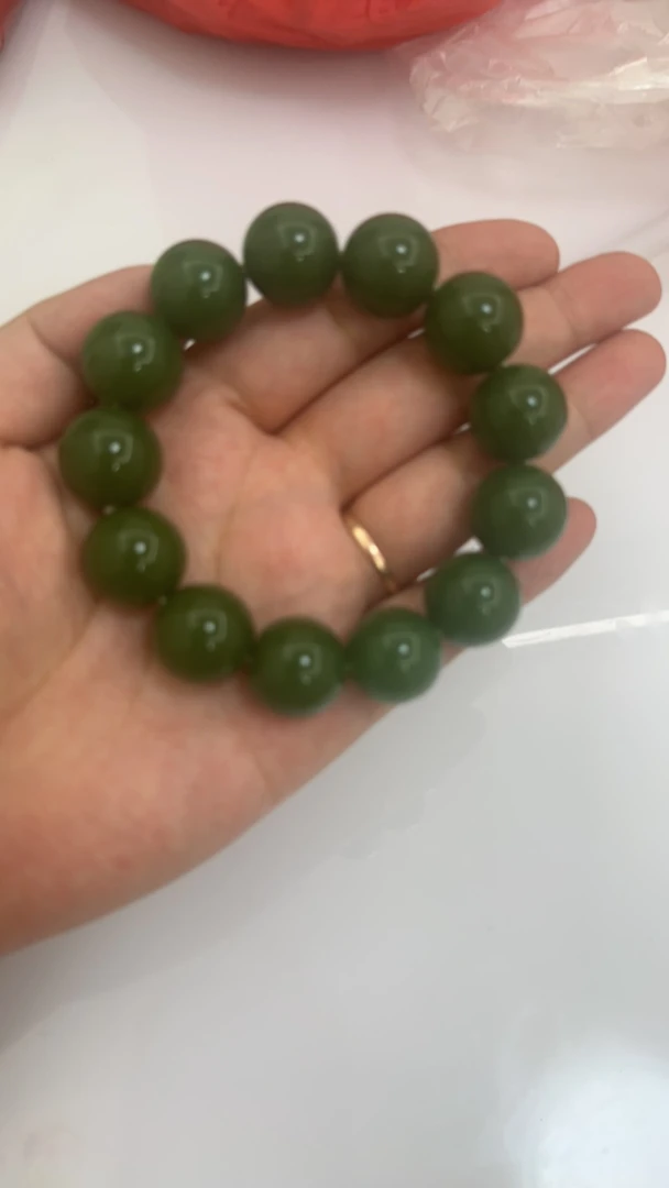 圆珠单圈菠菜绿精美玉石手串卡20