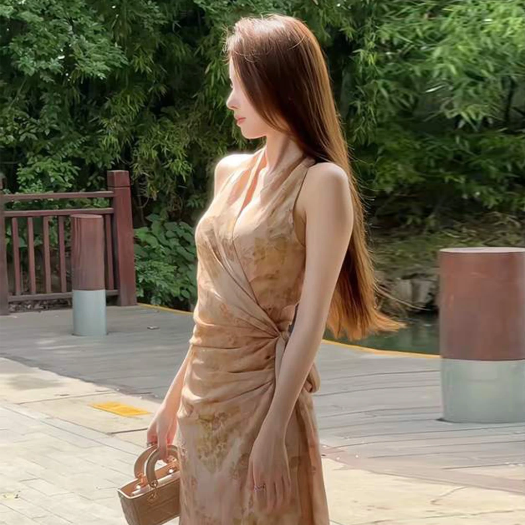 法式V领提花挂脖连衣裙女夏温柔风掐腰长裙清仓3924