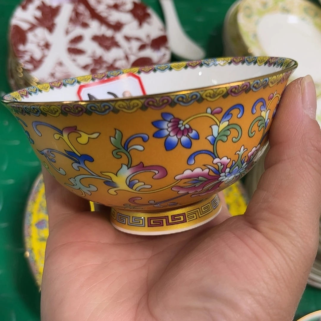 瓷片金色4.5寸碗六个微瑕