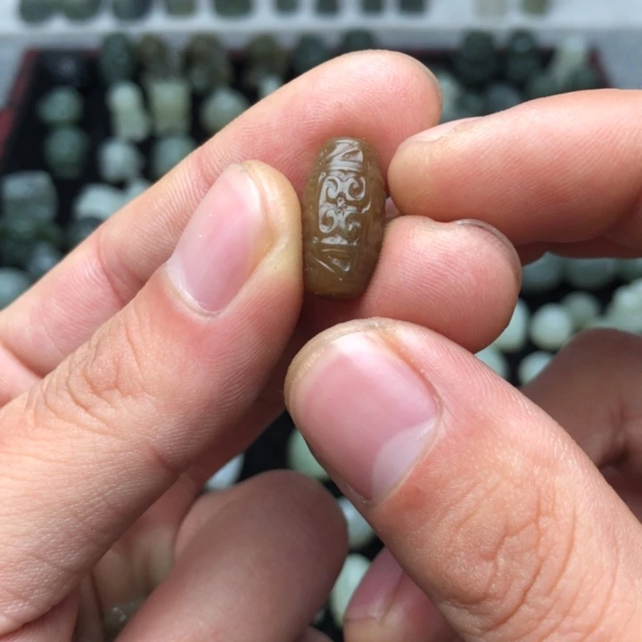 【闪购商品】和田玉颈饰未镶嵌L****?