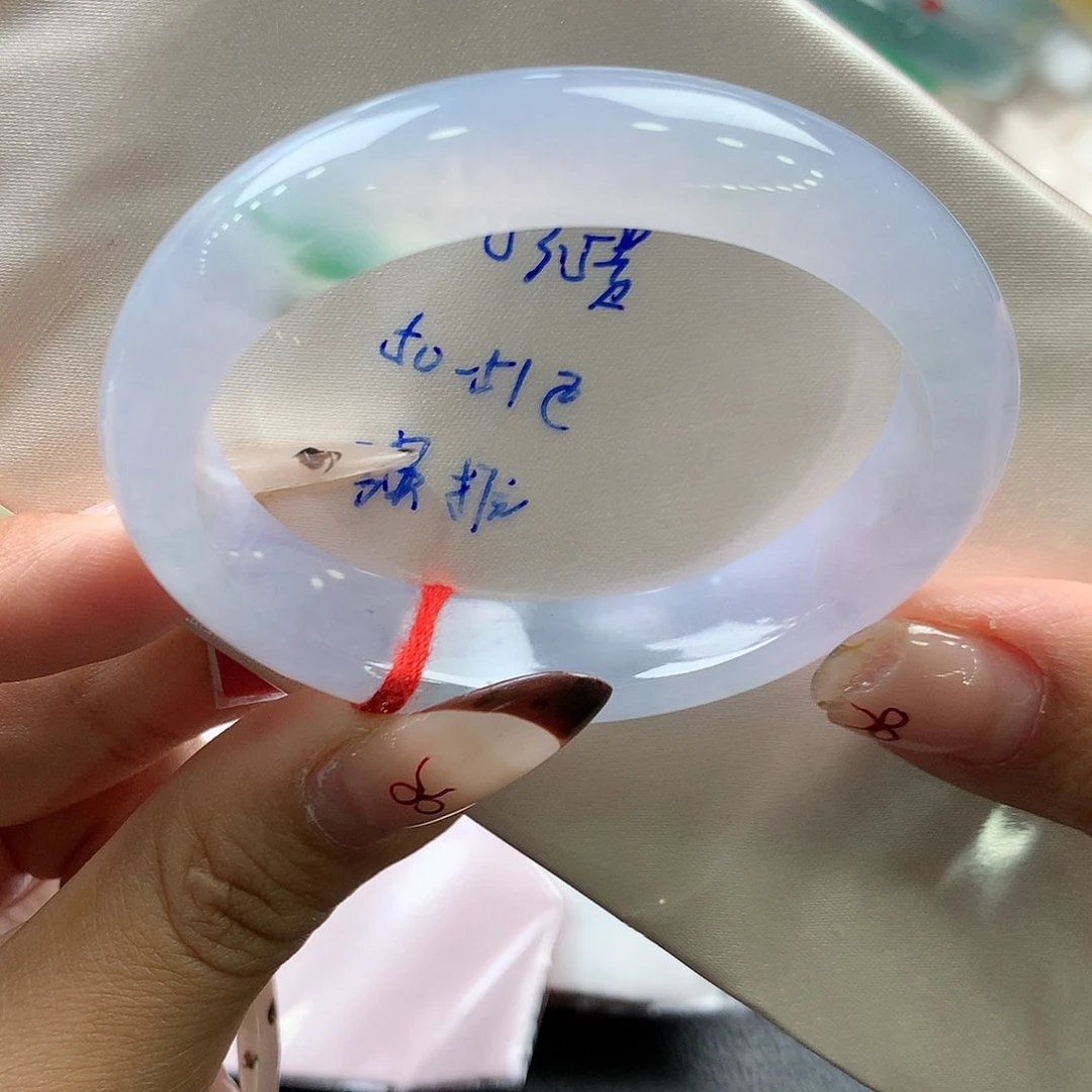 翡翠未镶嵌手镯（贵妃镯）45号冰胶起光