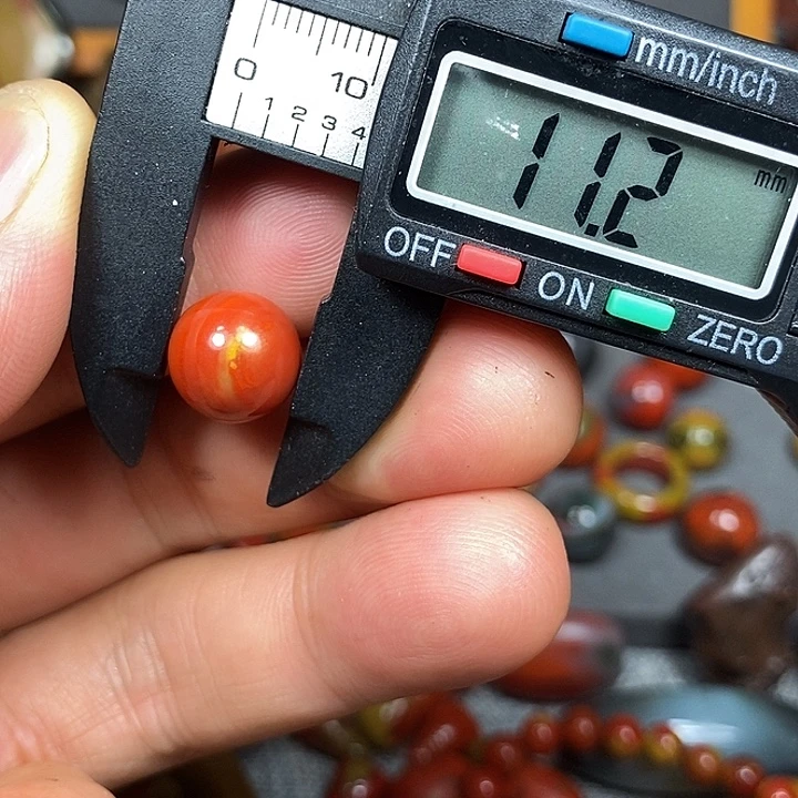 未镶嵌南红玛瑙挂件