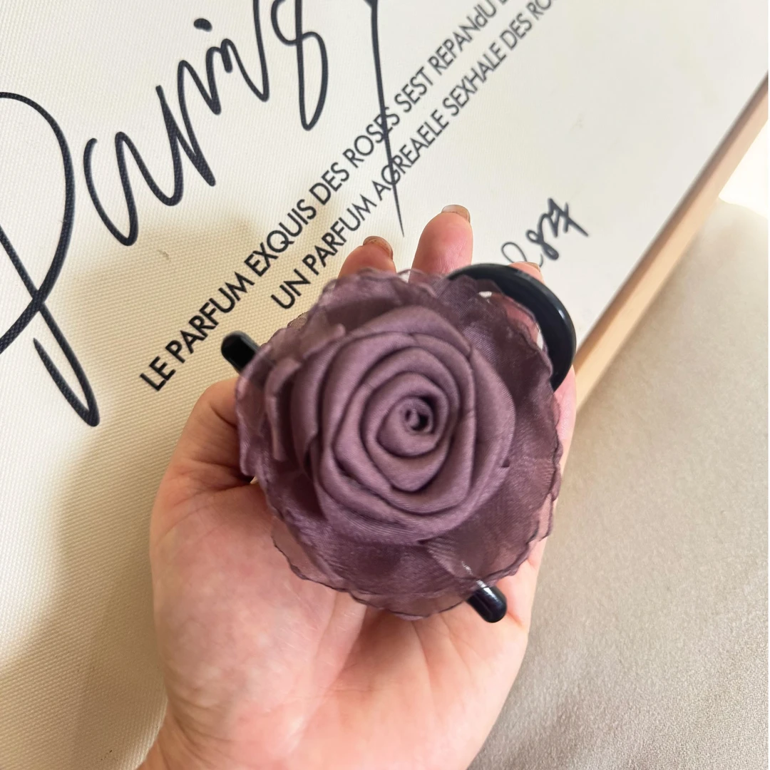 东大门 轻奢复古优雅布艺干枯玫瑰花抓夹8厘米 2594