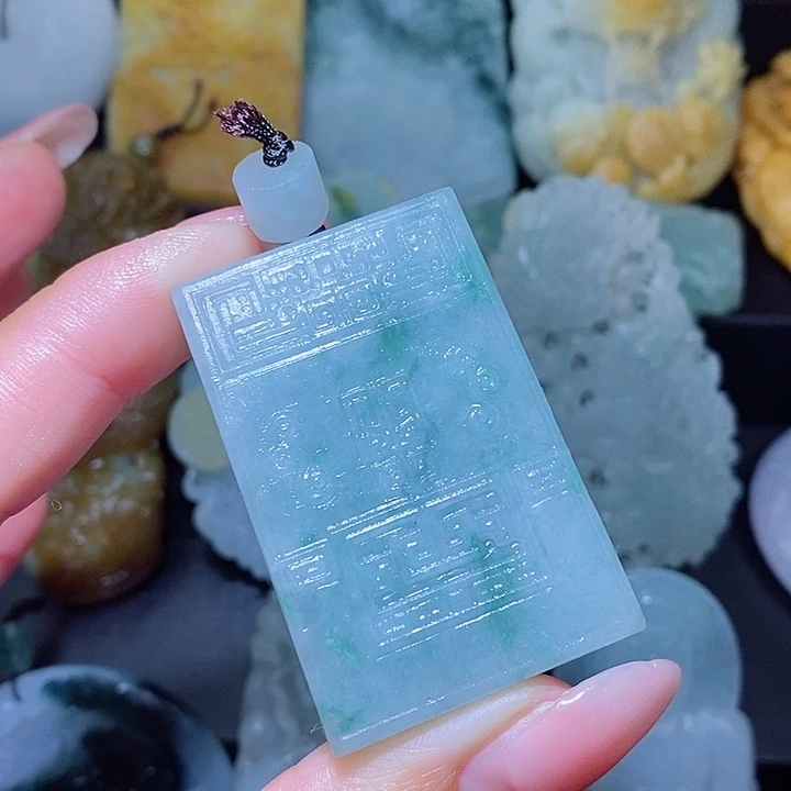 定制翡翠未镶嵌翡翠