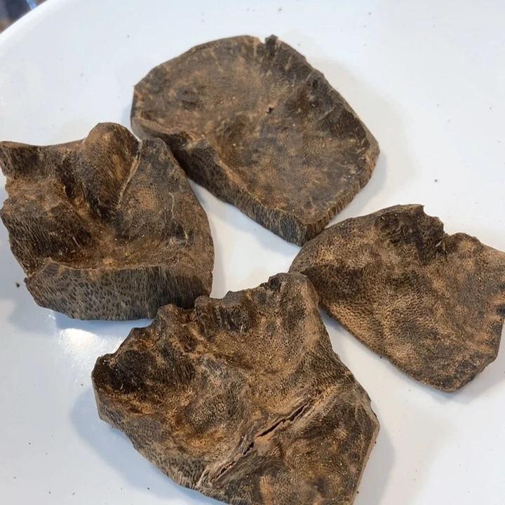 沉香沉香碎屑奇楠老包头46克多样性发一