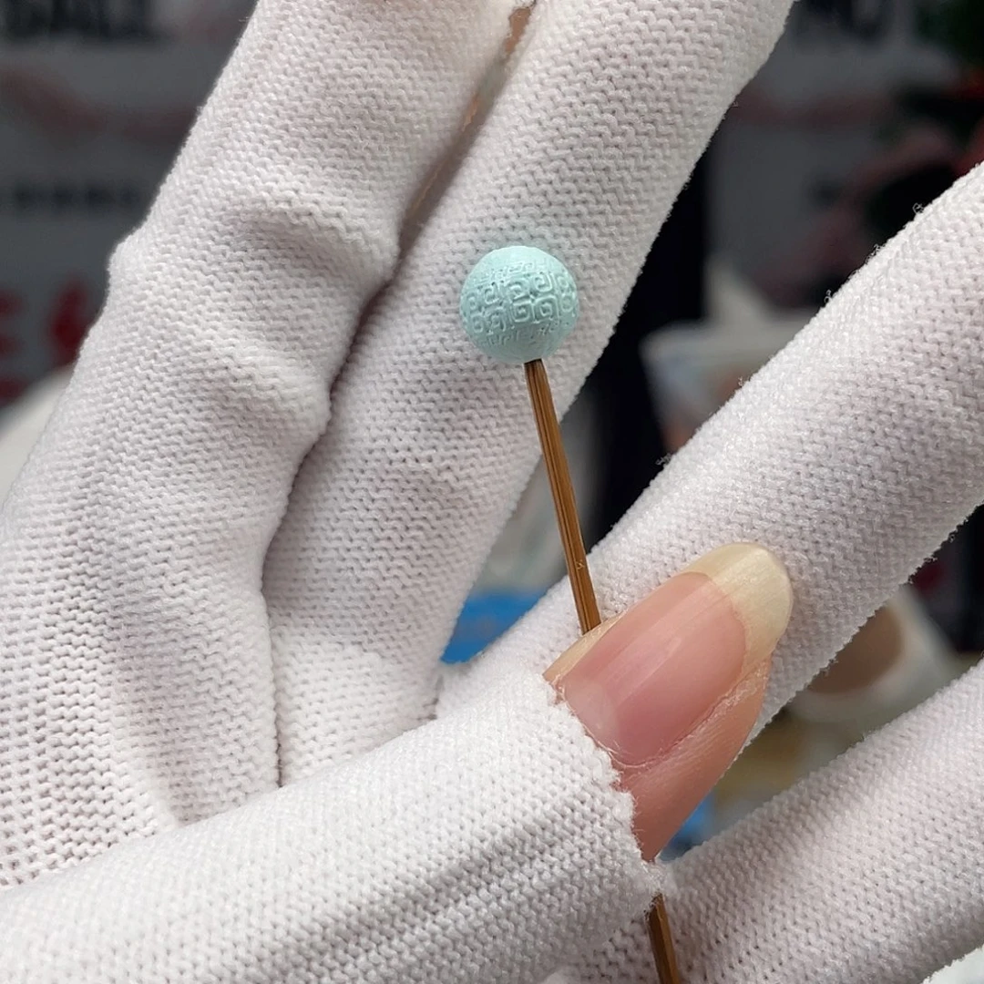 绿松石未镶嵌挂件