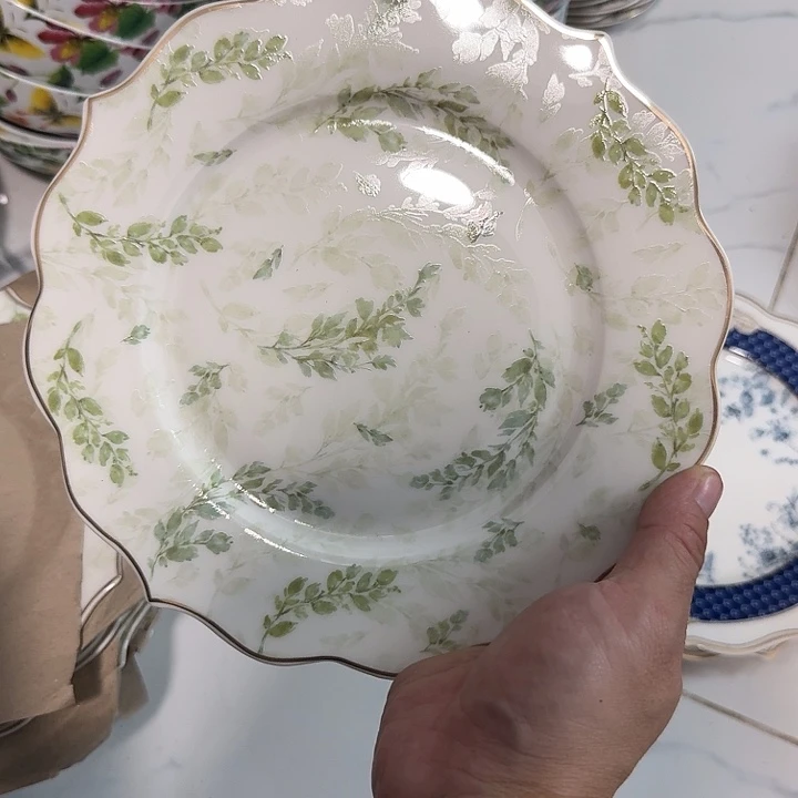 瓷8.5寸点心盘25米两个