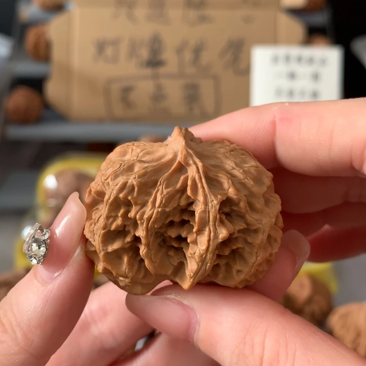 不***色吊坠文玩核桃异形单只